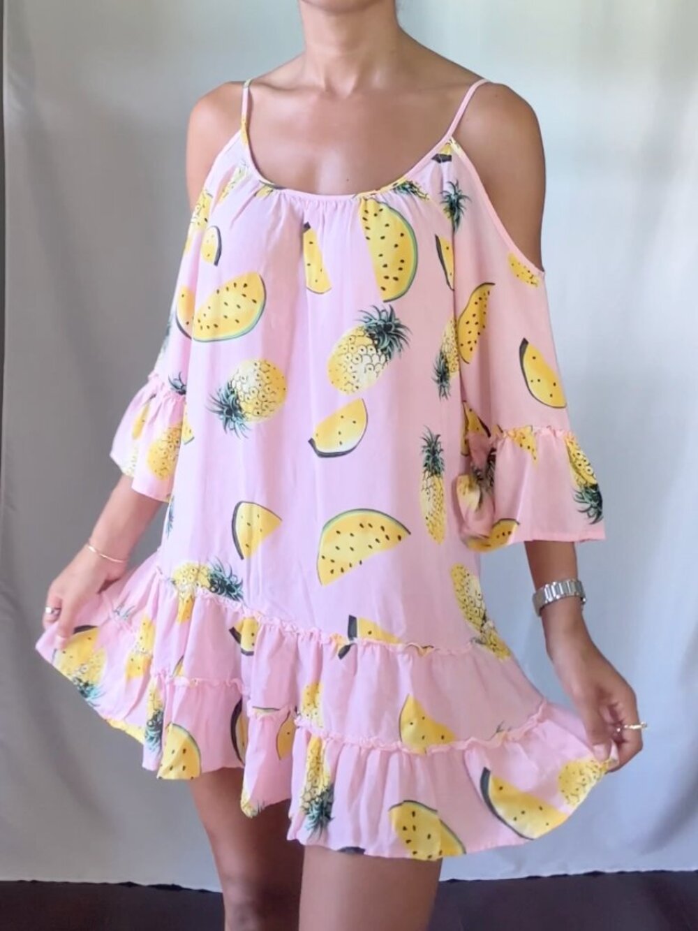 Solidaire Swim Pink Fruit Print Cold Shoulder Ruffle Dress Cover Up Rayon Size S